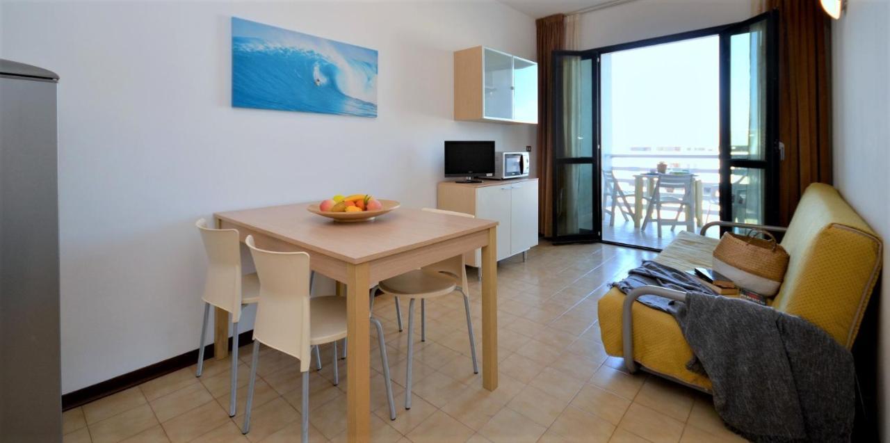 Residenza Olimpo Apartment Lignano Sabbiadoro Exterior foto
