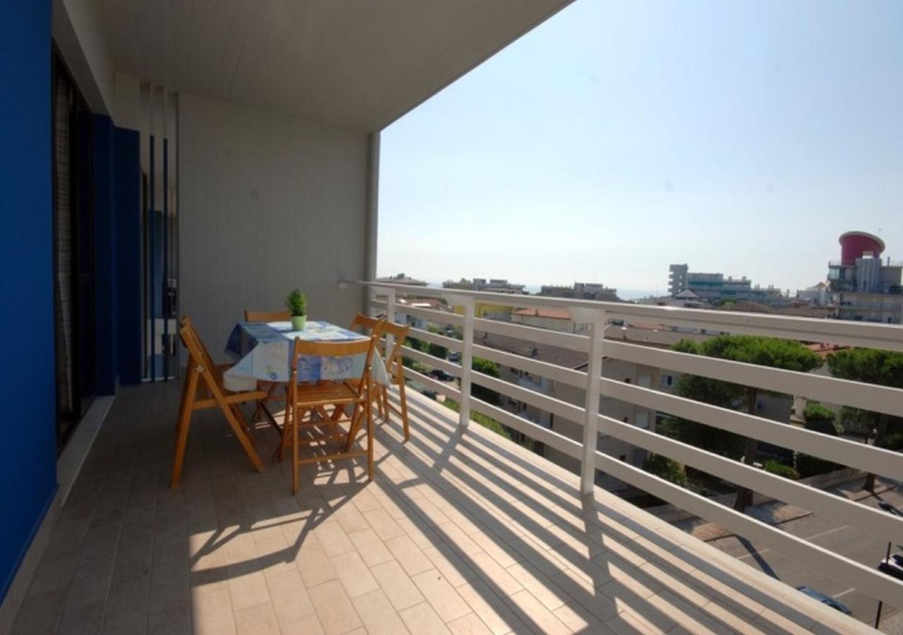 Residenza Olimpo Apartment Lignano Sabbiadoro Exterior foto
